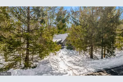 102 King Arthur Road, Pocono Lake, PA 18347 - Photo 2