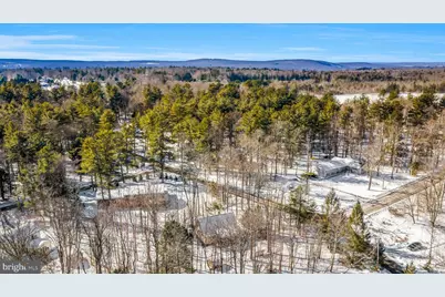 102 King Arthur Road, Pocono Lake, PA 18347 - Photo 14