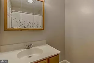 1019 Cricket Ln, Long Pond, PA 18334 - Photo 12