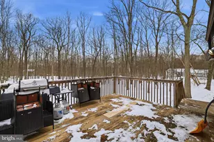 2309 Deer Track Ln, East Stroudsburg, PA 18302 - Photo 8