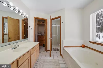 2130 Scarborough Way, East Stroudsburg, PA 18302 - Photo 24