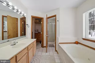 2130 Scarborough Way, East Stroudsburg, PA 18302 - Photo 24