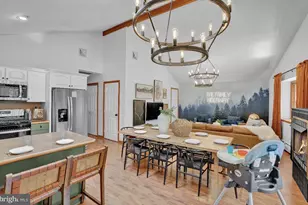 301 Wyomissing Dr, Pocono Lake, PA 18347 - Photo 8