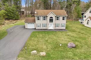 136 Kimberly Dr, Blakeslee, PA 18610 - Photo 86