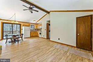 391 Berry Ln, Pocono Lake, PA 18347 - Photo 6