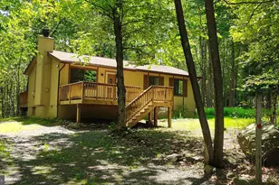 391 Berry Ln, Pocono Lake, PA 18347 - Photo 2