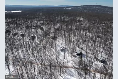 1819 Stag Run, Pocono Lake, PA 18347 - Photo 32