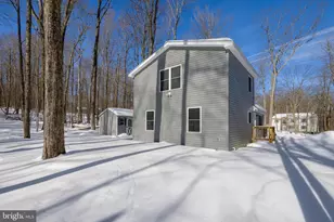 1819 Stag Run, Pocono Lake, PA 18347 - Photo 30