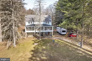 2101 Lakeside Dr, Tobyhanna, PA 18466 - Photo 10