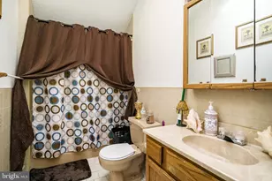 2101 Lakeside Dr, Tobyhanna, PA 18466 - Photo 54