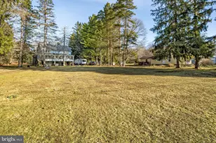 2101 Lakeside Dr, Tobyhanna, PA 18466 - Photo 10