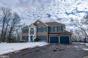 337 Clicko Ln, East Stroudsburg, PA 18301 - Photo 1