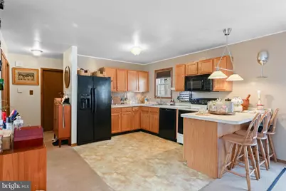 462 Country Place Drive, Tobyhanna, PA 18466 - Photo 12