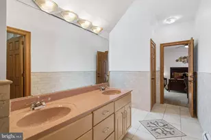 216 Merwinsburg Rd, Effort, PA 18330 - Photo 44