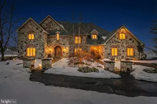 216 Merwinsburg Rd, Effort, PA 18330 - Photo 1