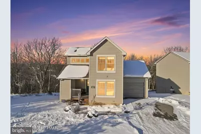 208 Sycamore Court, Tannersville, PA 18372 - Photo 2