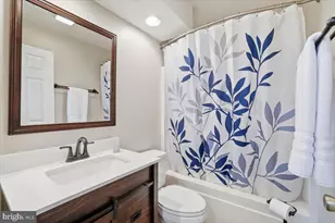 208 Sycamore Ct, Tannersville, PA 18372 - Photo 18