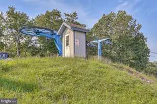 2206 Chatham Ct, Middle Smithfield, PA 18324 - Photo 44