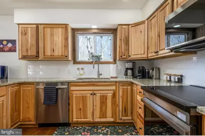 2206 Chatham Court, Middle Smithfield, PA 18324 - Photo 24