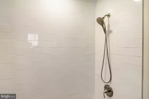 2206 Chatham Ct, Middle Smithfield, PA 18324 - Photo 14