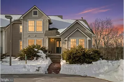 207 Sycamore Court, Tannersville, PA 18372 - Photo 1