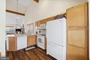 207 Sycamore Ct, Tannersville, PA 18372 - Photo 14