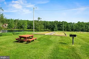 7698 Lake Shore Dr, Pocono Lake, PA 18347 - Photo 82