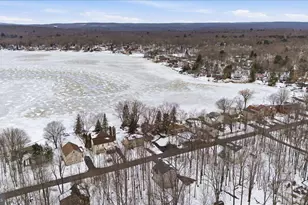 7698 Lake Shore Dr, Pocono Lake, PA 18347 - Photo 14