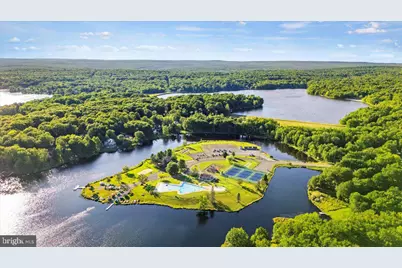 7698 Lake Shore Drive, Pocono Lake, PA 18347 - Photo 56