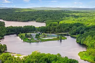 7698 Lake Shore Dr, Pocono Lake, PA 18347 - Photo 44