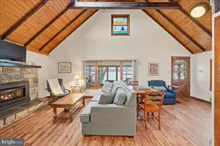 7698 Lake Shore Dr, Pocono Lake, PA 18347 - Photo 18