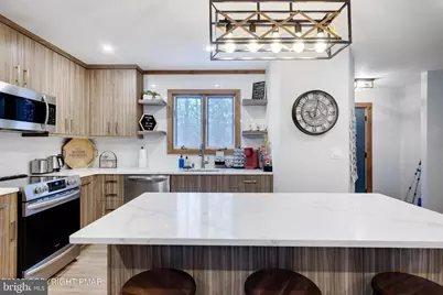 19 Ski Side Drive, Tannersville, PA 18372 - Photo 10