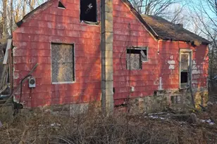 15 Spruce St, Mount Pocono, PA 18344 - Photo 2