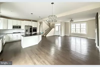 584 Westlake Drive, East Stroudsburg, PA 18302 - Photo 6