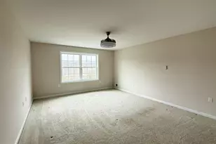 584 Westlake Dr, East Stroudsburg, PA 18302 - Photo 8