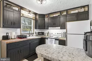 7106 Robinwood Dr, Tobyhanna, PA 18466 - Photo 28