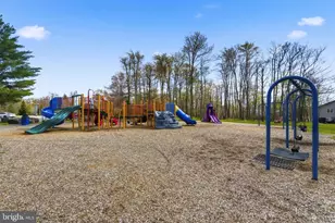 7106 Robinwood Dr, Tobyhanna, PA 18466 - Photo 50