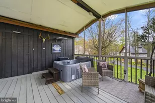 7106 Robinwood Dr, Tobyhanna, PA 18466 - Photo 44