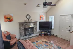 187 Wyomissing Dr, Pocono Lake, PA 18347 - Photo 8