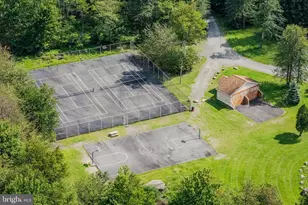 9246 Westwood Dr, Tobyhanna, PA 18466 - Photo 32