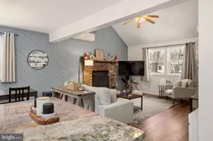 9246 Westwood Dr, Tobyhanna, PA 18466 - Photo 6