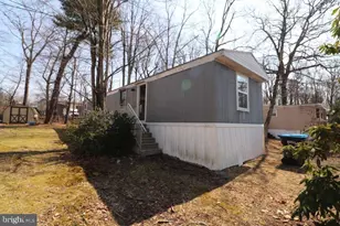 238 Birchwood Ln, Saylorsburg, PA 18353 - Photo 2