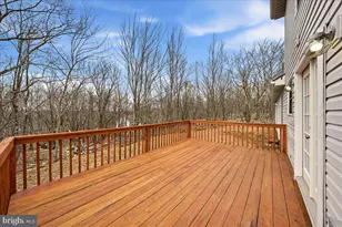 2026 Candlewood Ln, Blakeslee, PA 18610 - Photo 38