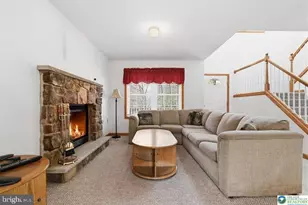 7225 Winnebago Dr, Pocono Lake, PA 18347 - Photo 4