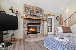 111 High Mountain Ln, Tannersville, PA 18372 - Photo 22