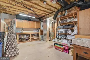 111 High Mountain Ln, Tannersville, PA 18372 - Photo 58