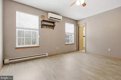 199 Magic Mountain Road, Henryville, PA 18332 - Photo 32