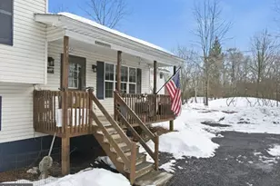 199 Magic Mountain Rd, Henryville, PA 18332 - Photo 10