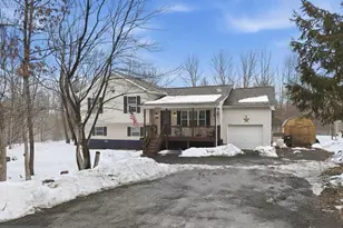 199 Magic Mountain Rd, Henryville, PA 18332 - Photo 4