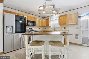 199 Magic Mountain Rd, Henryville, PA 18332 - Photo 22